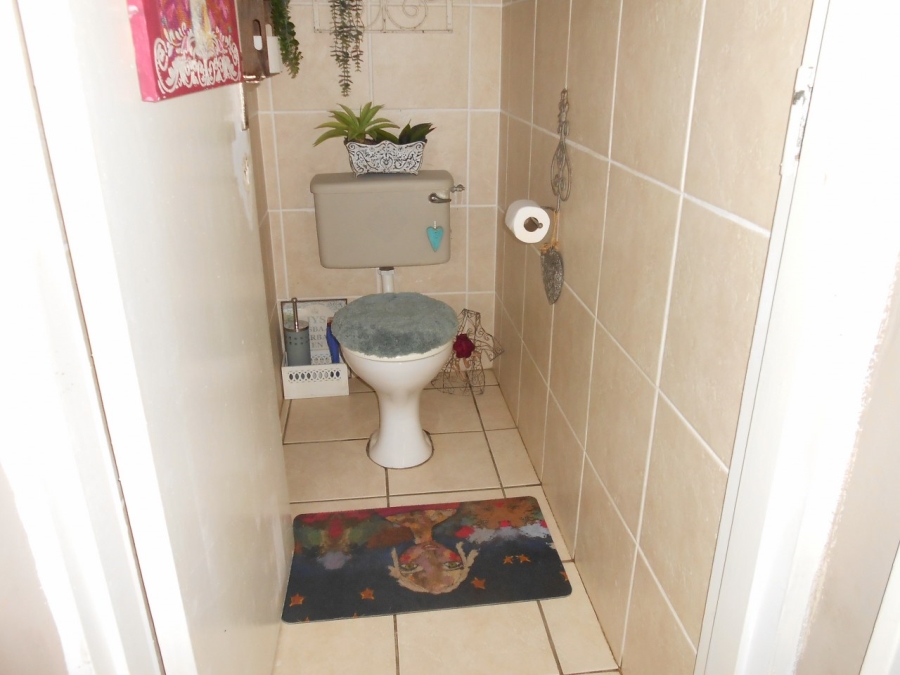 4 Bedroom Property for Sale in Humansdorp Eastern Cape